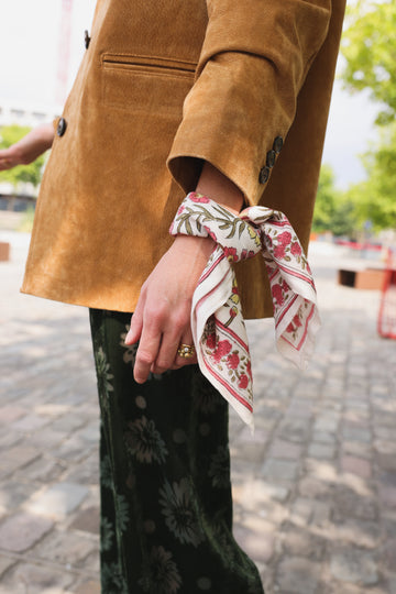 Delhi Cornflower Scarf 5O cm