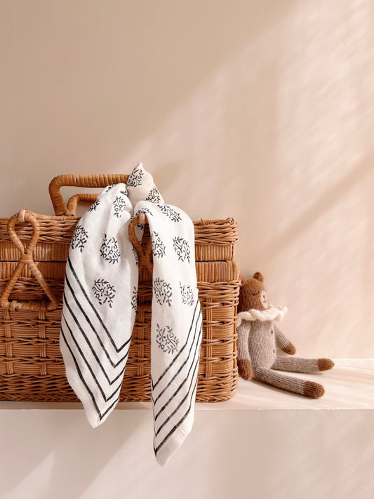 Foulard Adulte Delhi Latte 100 cm